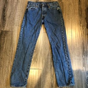 Size 30x30: Levi's 501 Medium Stonewash Jeans